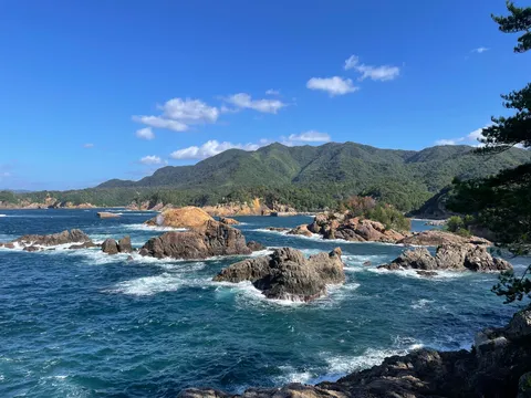 碧き海、岩礁の詩
