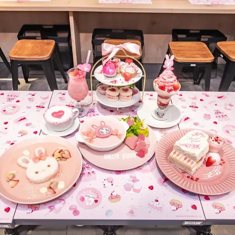 どこもかしこも夢見るピンクうさぎ