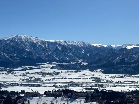 白銀の世界に広がる雪景色