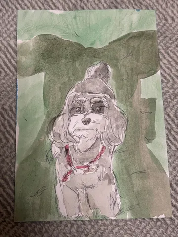 緑の中の小さな影