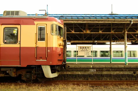 駅の旅情、列車の静寂