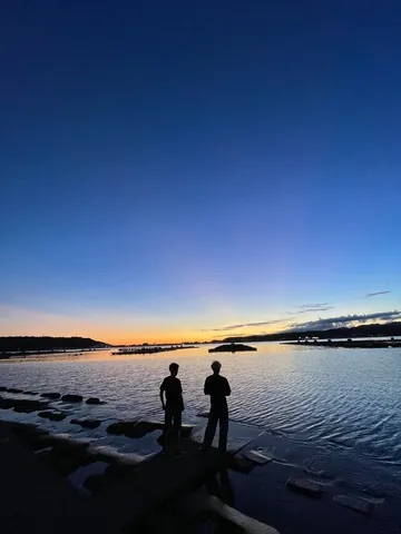 黄昏時の密談風景