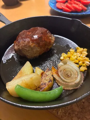 熱々スキレットの主役級ディナー