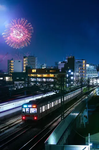 夜空と線路の二重奏