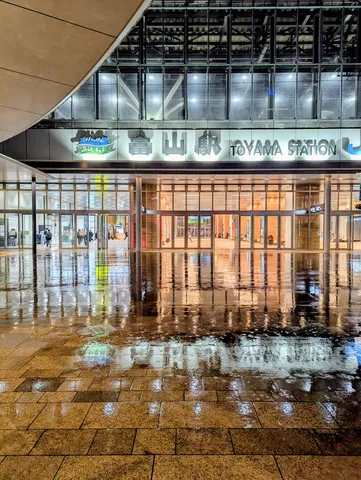 雨上がりの光のシンフォニー