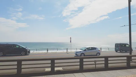 海辺のドライブ、潮風を感じて