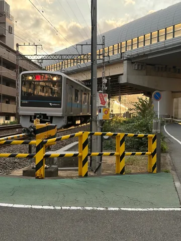 夕暮れの線路ミニドラマ