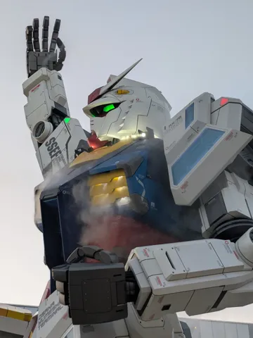 巨大ロボット、蒸気と共闘