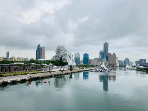 未来都市への水路