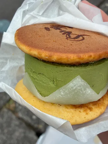 抹茶アイスとどら焼きの誘惑