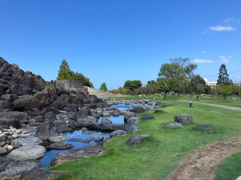 石と水の静かな風景
