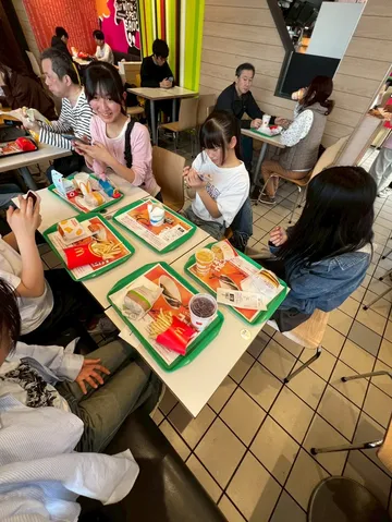 それぞれのスマホタイム