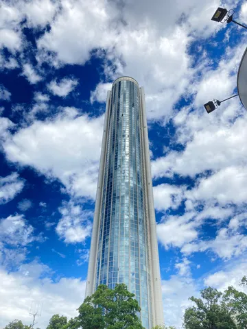 未来都市の摩天楼