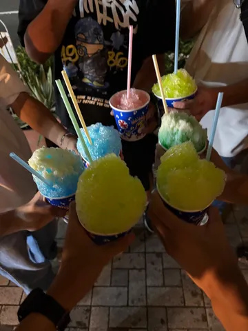涼やかな色の氷菓たち
