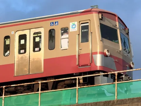 午後の鉄道風景