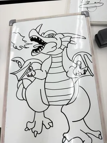 ドラゴンの白板アート