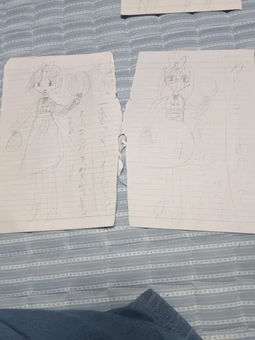 姉妹で描いた？対照的なイラスト