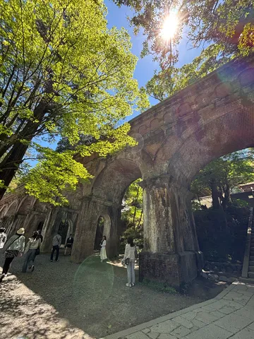 古くて新しい、歴史のトンネル