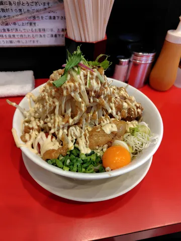マヨまみれの山頂には何が？