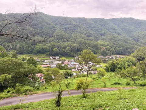緑深き里山の集落