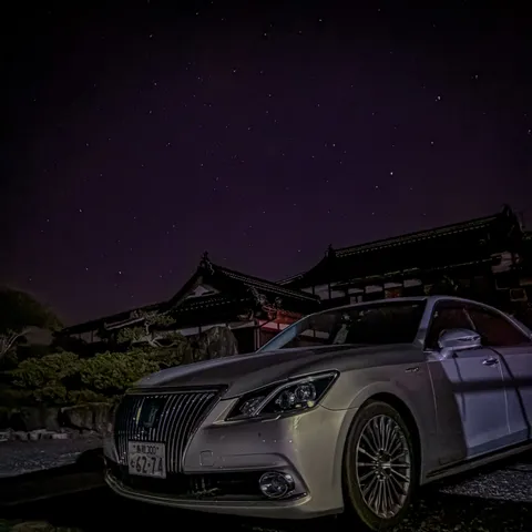 星降る夜の和風カーポート