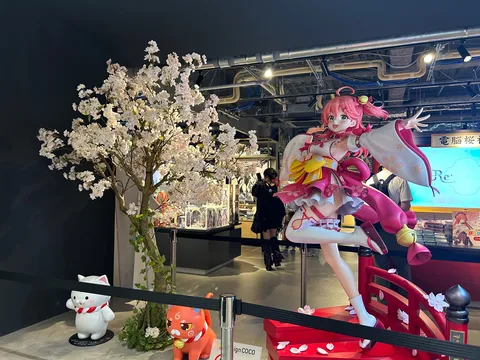 桜舞い踊る華麗なステージ