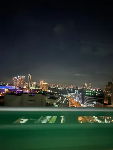 夜景に映る都市の息吹