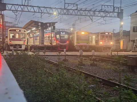 ここに集いし4車両
