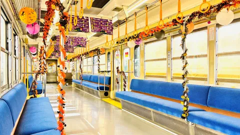 ハロウィン列車の静かな祝祭