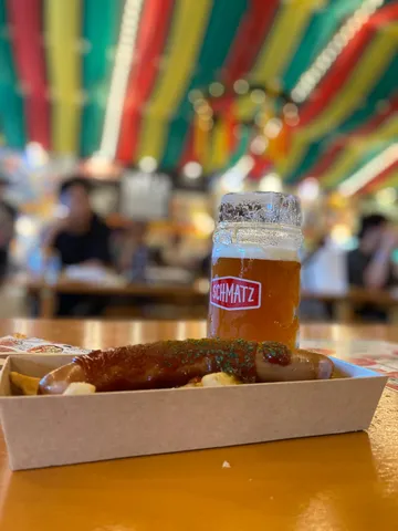 ドイツ風ソーセージとビール