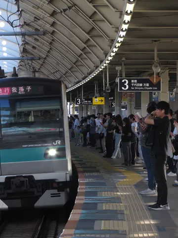 日常に潜む、都会の躍動