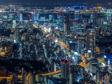 煌めく都会の夜景