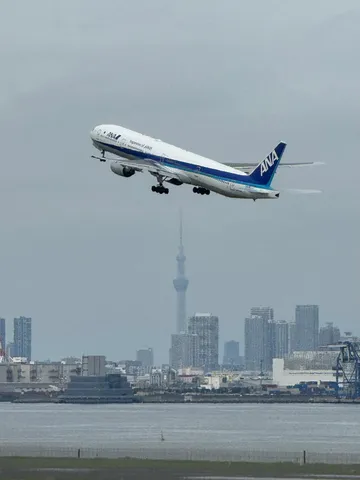 風景と機体の航路