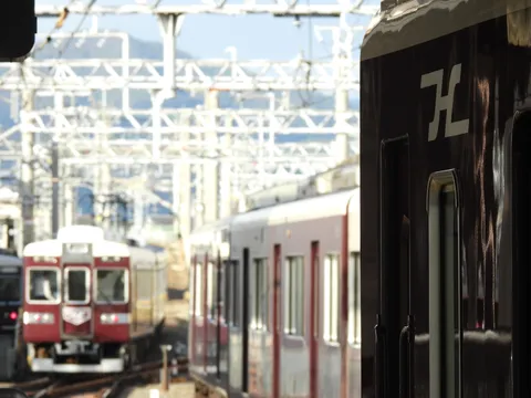 鈍行列車、旅の始まり