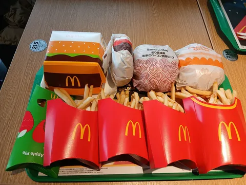 マックの豪華ラインナップが勢揃い