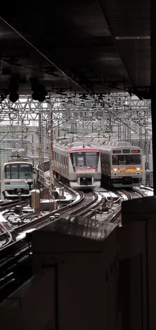 冬の鉄道群像