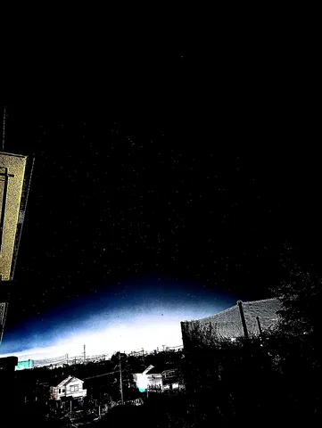夜空と街の境界線