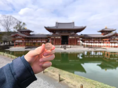 古都の風景と古銭