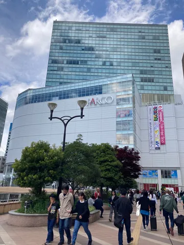 都会の空とPARCOの日常