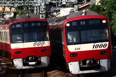 赤と白の邂逅