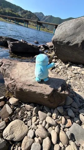 水辺の青い友だち