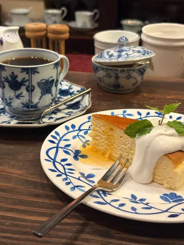 ケーキ、優雅な青い罠