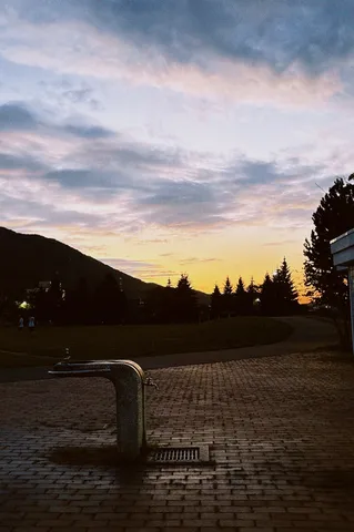 夕景と水音の往来