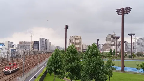 ぽつんと単機