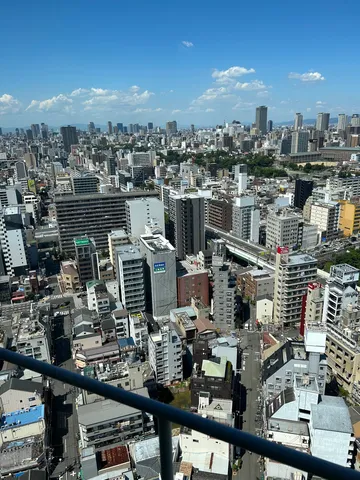街の密度、空の余白