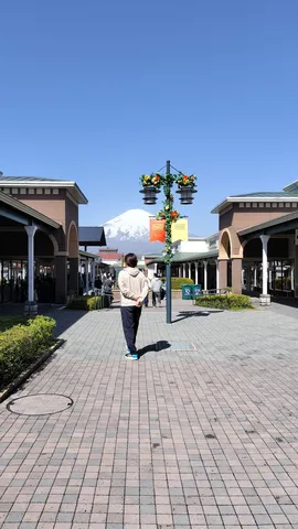 富士山を望む、晴れやかな散策路