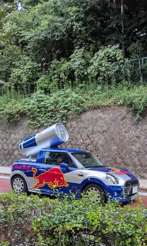 エナジードリンクカー、疾走！