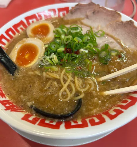 とろ〜り半熟玉子とチャーシューの誘惑