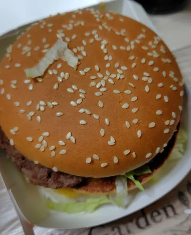 ふっくらバンズとごま