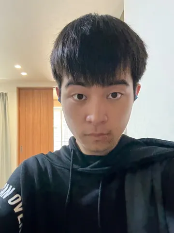近距離の日常、ふと視線
